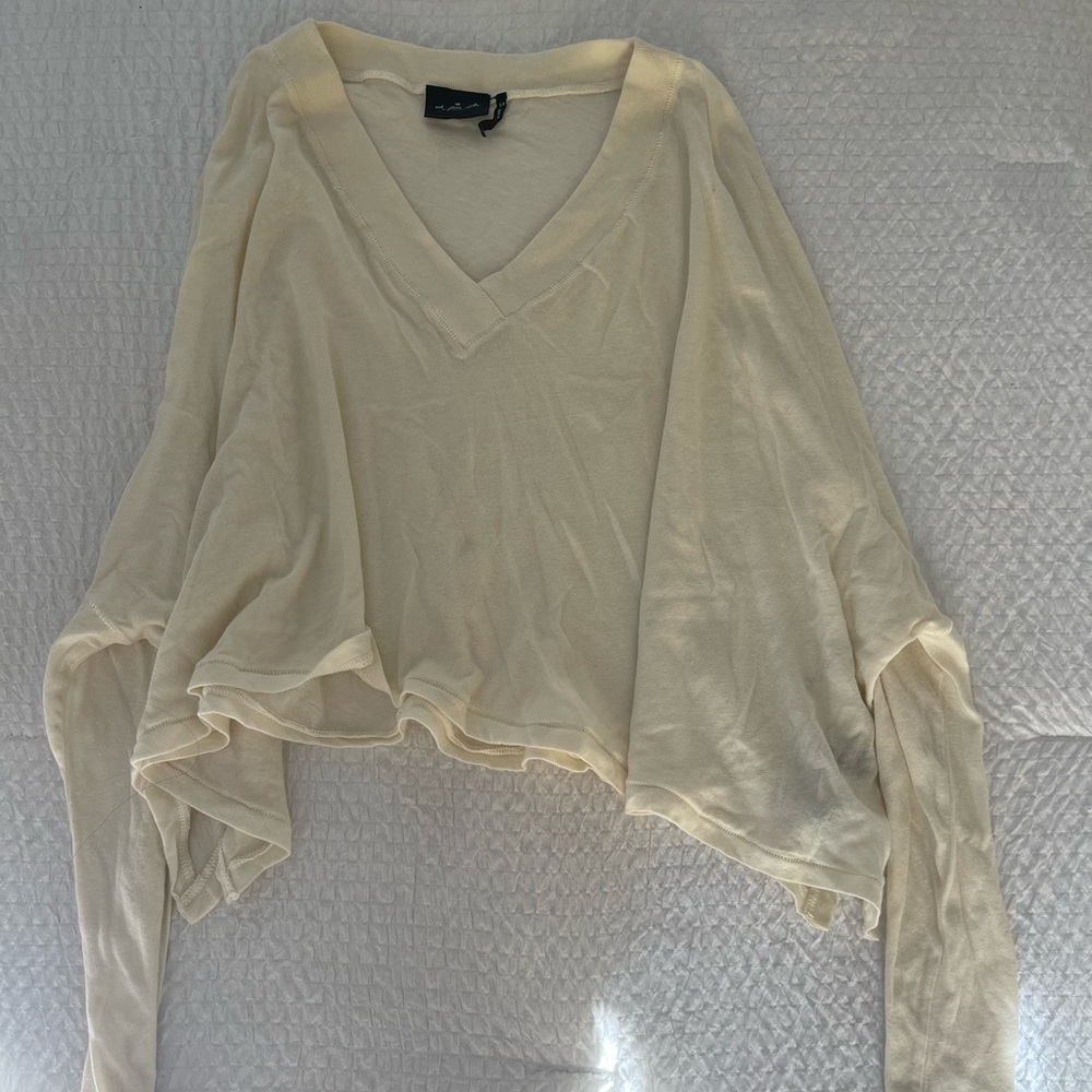 URBAN OUTFITTERS: FLOWY TOP